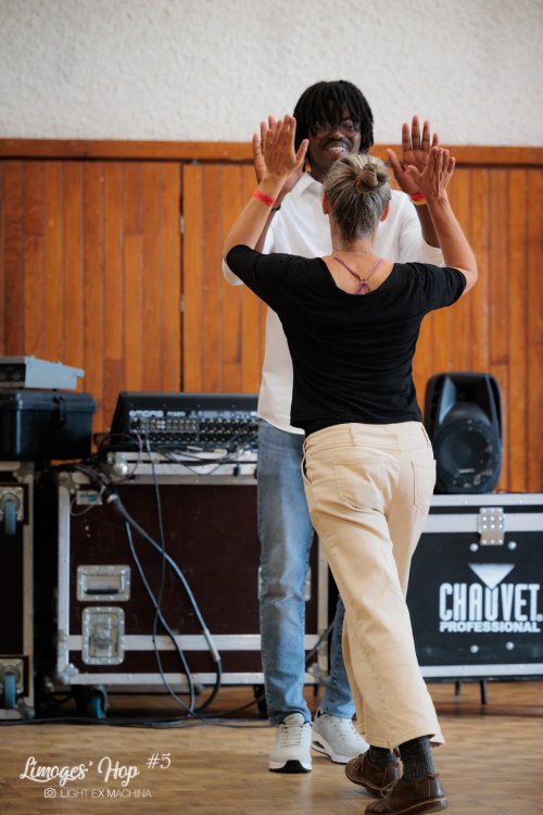 Limoges'Hop #5

Partage libre à des fins non promotionnelles ou commerciales, en créditant l'auteur (@lightexmachina).

© Alexandre - LIGHT EX MACHINA 2023, tous droits réservés.